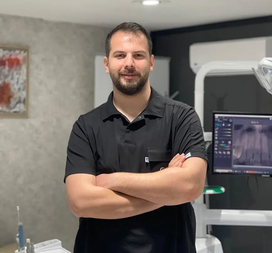 Dt. Furkan Akagündüz