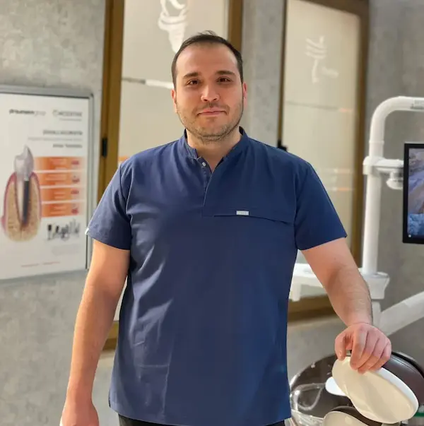 Dt. İlyas Mert Yalçın